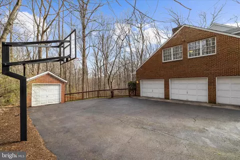 Exterior - 962 Coachway, Annapolis, MD 21401 photo 12 of 21