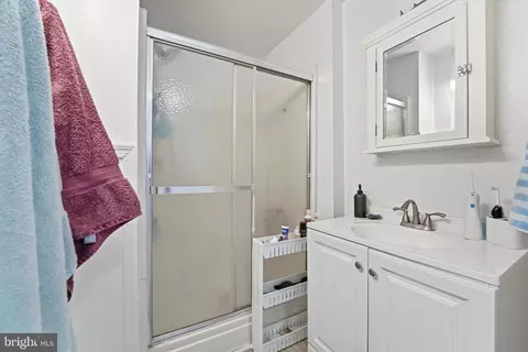 Bath - 7806 Appletree Rd, Pasadena, MD 21122 photo 3 of 3