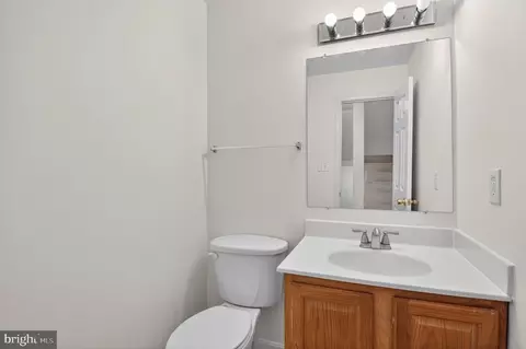 Entry Way - 278 Brock Bridge Rd, Laurel, MD 20724 photo 2 of 3