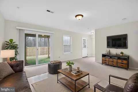 Living - 278 Brock Bridge Rd, Laurel, MD 20724 photo 1 of 2