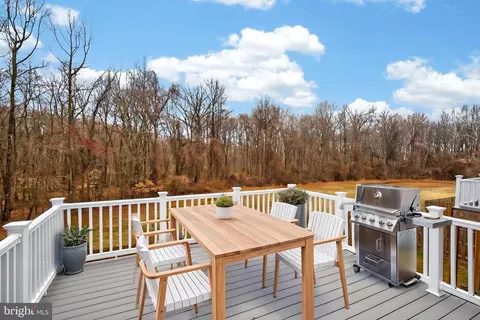 Exterior - 278 Brock Bridge Rd, Laurel, MD 20724 photo 2 of 4