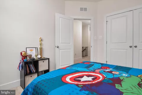 Bedroom - 2620 Sequoia Ln, Gambrills, MD 21054 photo 7 of 10