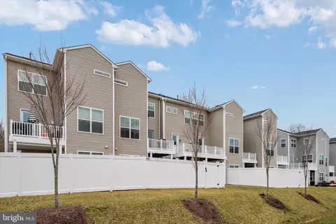 Exterior - 2620 Sequoia Ln, Gambrills, MD 21054 photo 7 of 7