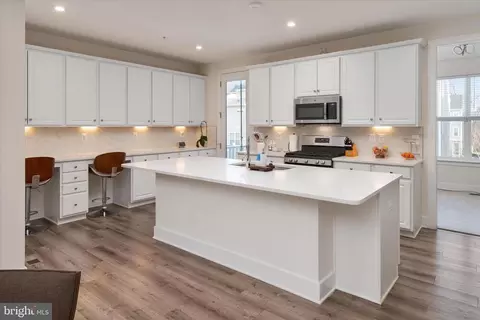 Kitchen - 2620 Sequoia Ln, Gambrills, MD 21054 photo 2 of 3