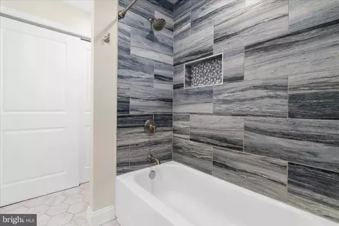 Bath - 3738 Bay Dr, Edgewater, MD 21037 photo 1 of 2