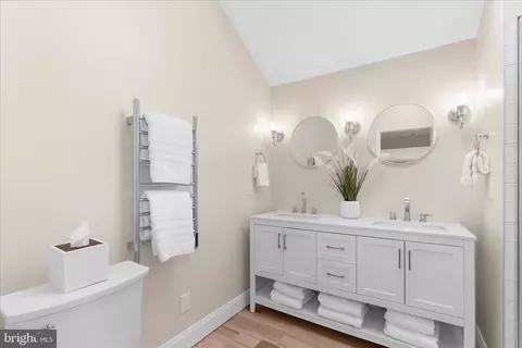 Bath - 3738 Bay Dr, Edgewater, MD 21037 photo 2 of 2