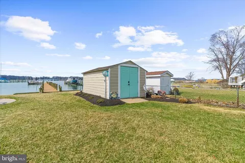 Other - 3738 Bay Dr, Edgewater, MD 21037 photo 11 of 20