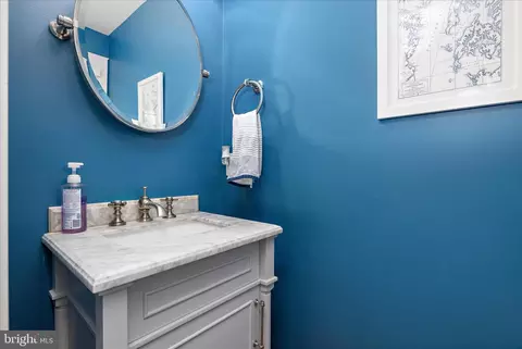 Bath - 3815 Outrigger Dr, Edgewater, MD 21037 photo 1 of 9