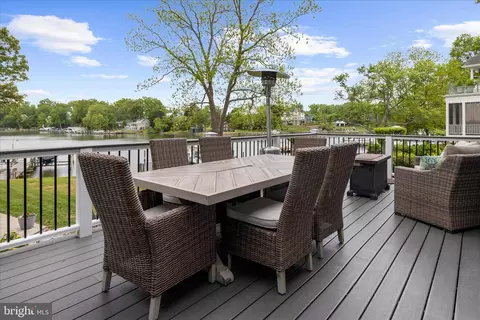 Exterior - 3815 Outrigger Dr, Edgewater, MD 21037 photo 10 of 26
