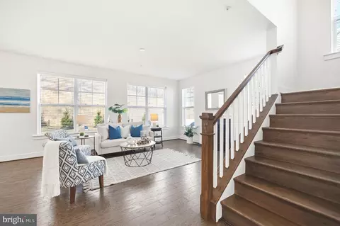 Entry Way - 550 Broadneck Rd, Annapolis, MD 21409 photo 7 of 12