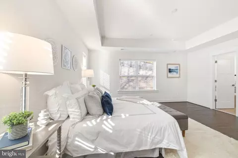 Bedroom - 550 Broadneck Rd, Annapolis, MD 21409 photo 4 of 9