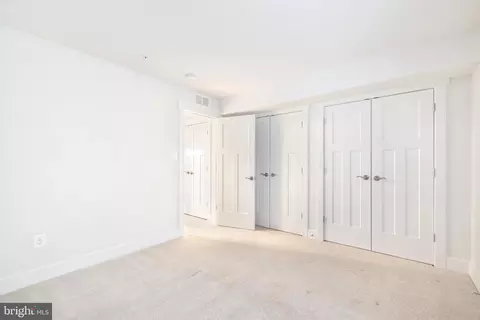 Bedroom - 550 Broadneck Rd, Annapolis, MD 21409 photo 8 of 9
