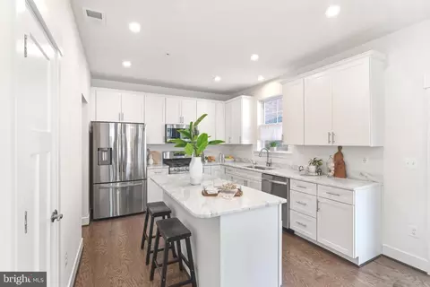 Kitchen - 550 Broadneck Rd, Annapolis, MD 21409 photo 1 of 3