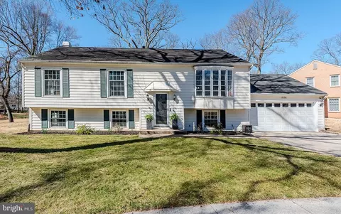 1526 Ellsworth Ave, Crofton, MD 21114