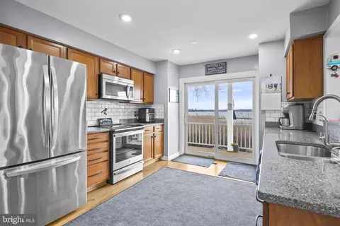 4728 Frederick Ave, Shady Side, MD 20764 photo 13