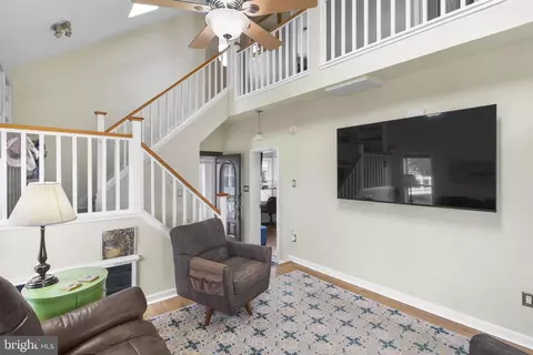 4728 Frederick Ave, Shady Side, MD 20764 photo 9
