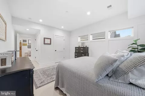 Bedroom - 1422 Howard Rd, Annapolis, MD 21403 photo 8 of 12