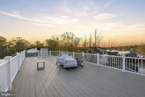 Exterior - 1422 Howard Rd, Annapolis, MD 21403 photo 6 of 11