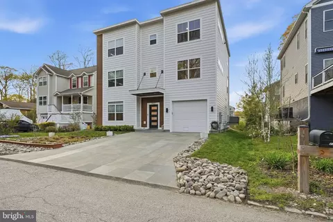 Exterior - 1422 Howard Rd, Annapolis, MD 21403 photo 3 of 11
