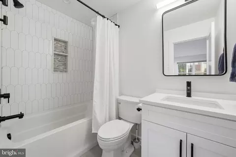 Bath - 1422 Howard Rd, Annapolis, MD 21403 photo 5 of 5