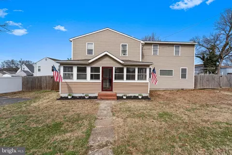 910 Hilltop Rd, Orchard Beach, MD 21226