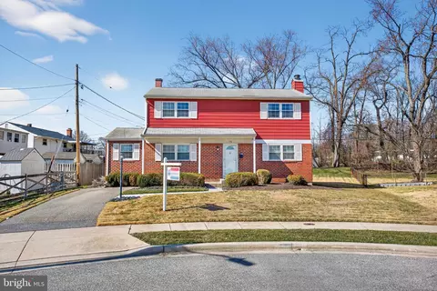 116 Crest Ct, Glen Burnie, MD 21061