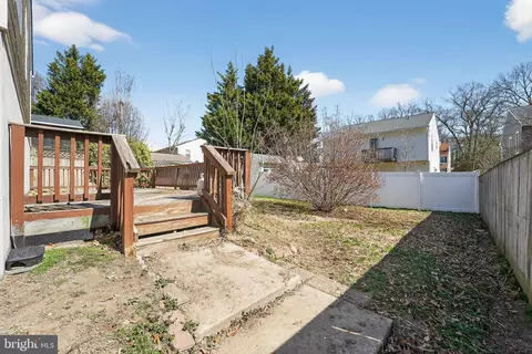 Exterior - 969 10th St, Pasadena, MD 21122 photo 2 of 4