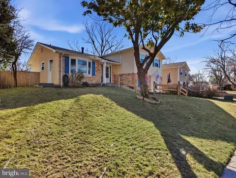 413 Ridgeview Ct, Arnold, MD 21012