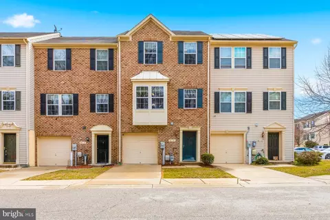 915 Hopkins Cor, Glen Burnie, MD 21060