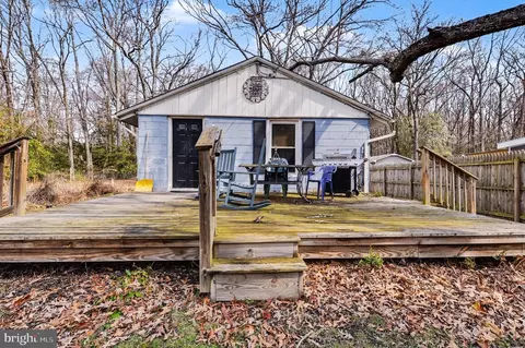 1220 Shesley Rd, Edgewater, MD 21037