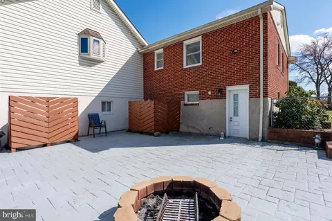 Exterior - 902 Hillcrest Rd, Hanover, MD 21076 photo 9 of 11