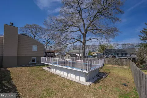 Exterior - 804 221st St, Pasadena, MD 21122 photo 9 of 11