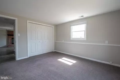 Bedroom - 804 221st St, Pasadena, MD 21122 photo 5 of 6
