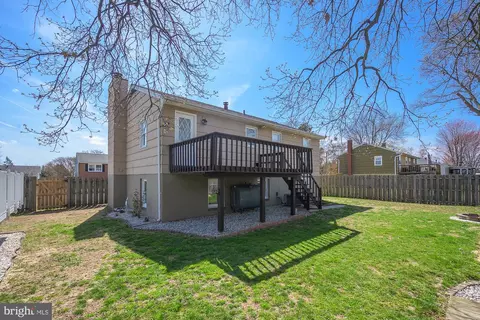 Exterior - 804 221st St, Pasadena, MD 21122 photo 6 of 11