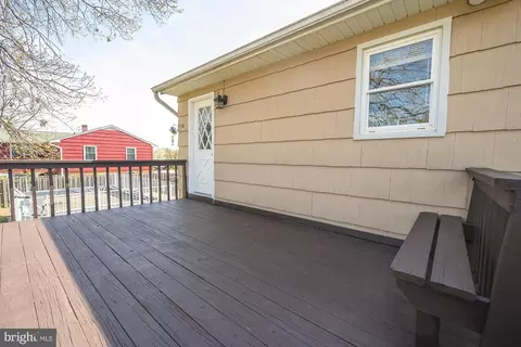 Exterior - 804 221st St, Pasadena, MD 21122 photo 3 of 11