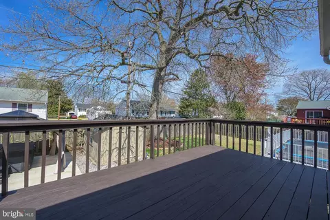 Exterior - 804 221st St, Pasadena, MD 21122 photo 5 of 11