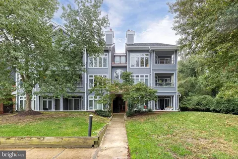 1115 Lake Heron Dr #3B, Annapolis, MD 21403