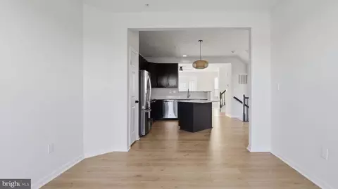 Entry Way - 1404 Pangbourne Way, Hanover, MD 21076 photo 6 of 12