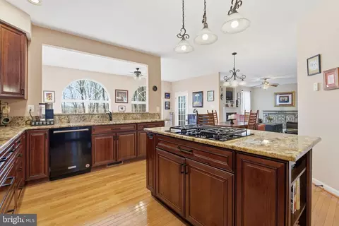 5534 Nutwell Sudley Rd, Deale, MD 20751 photo 9