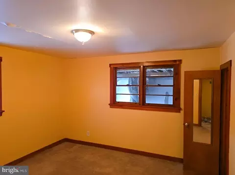 Bedroom - 1502 Garst Rd, Shady Side, MD 20764 photo 1 of 2