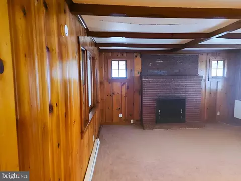 Living - 1502 Garst Rd, Shady Side, MD 20764 photo 1 of 1