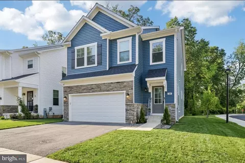 180 Jessica Ln, Glen Burnie, MD 21061