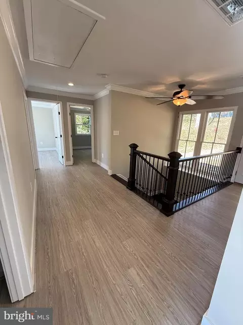Entry Way - 453 Walnut Dr, Edgewater, MD 21037 photo 1 of 6