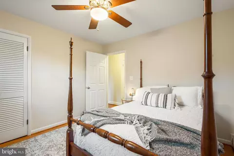 Bedroom - 115 Edgemere Dr, Annapolis, MD 21403 photo 4 of 6