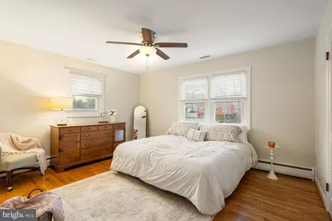 Bedroom - 115 Edgemere Dr, Annapolis, MD 21403 photo 1 of 6