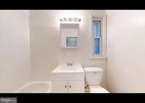 Bath - 944 1st, Brooklyn, MD 21225 photo 1 of 1