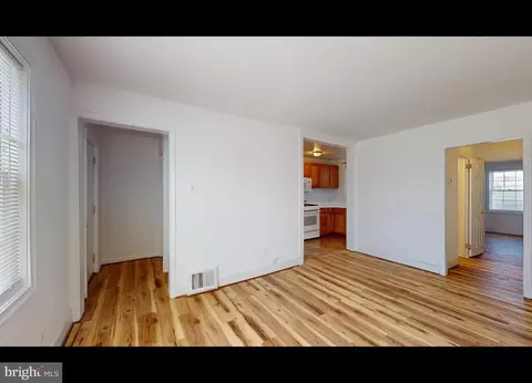 Living - 944 1st, Brooklyn, MD 21225 photo 1 of 2