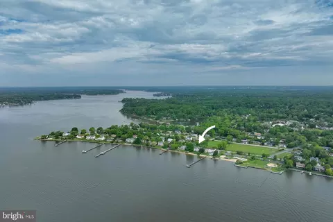 107 W Bay View Dr, Annapolis, MD 21403