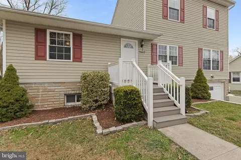 Exterior - 7662 Pine Haven Dr, Pasadena, MD 21122 photo 4 of 5