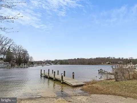 View/Area - 7662 Pine Haven Dr, Pasadena, MD 21122 photo 4 of 4